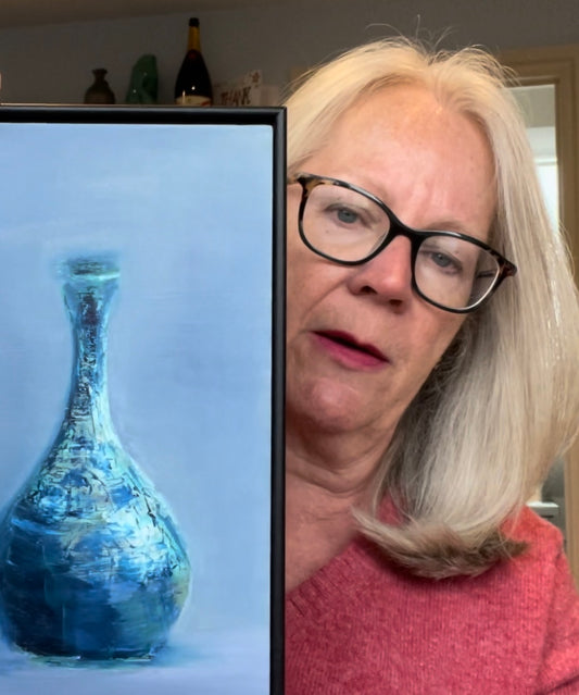 How a green vase turned blue...
